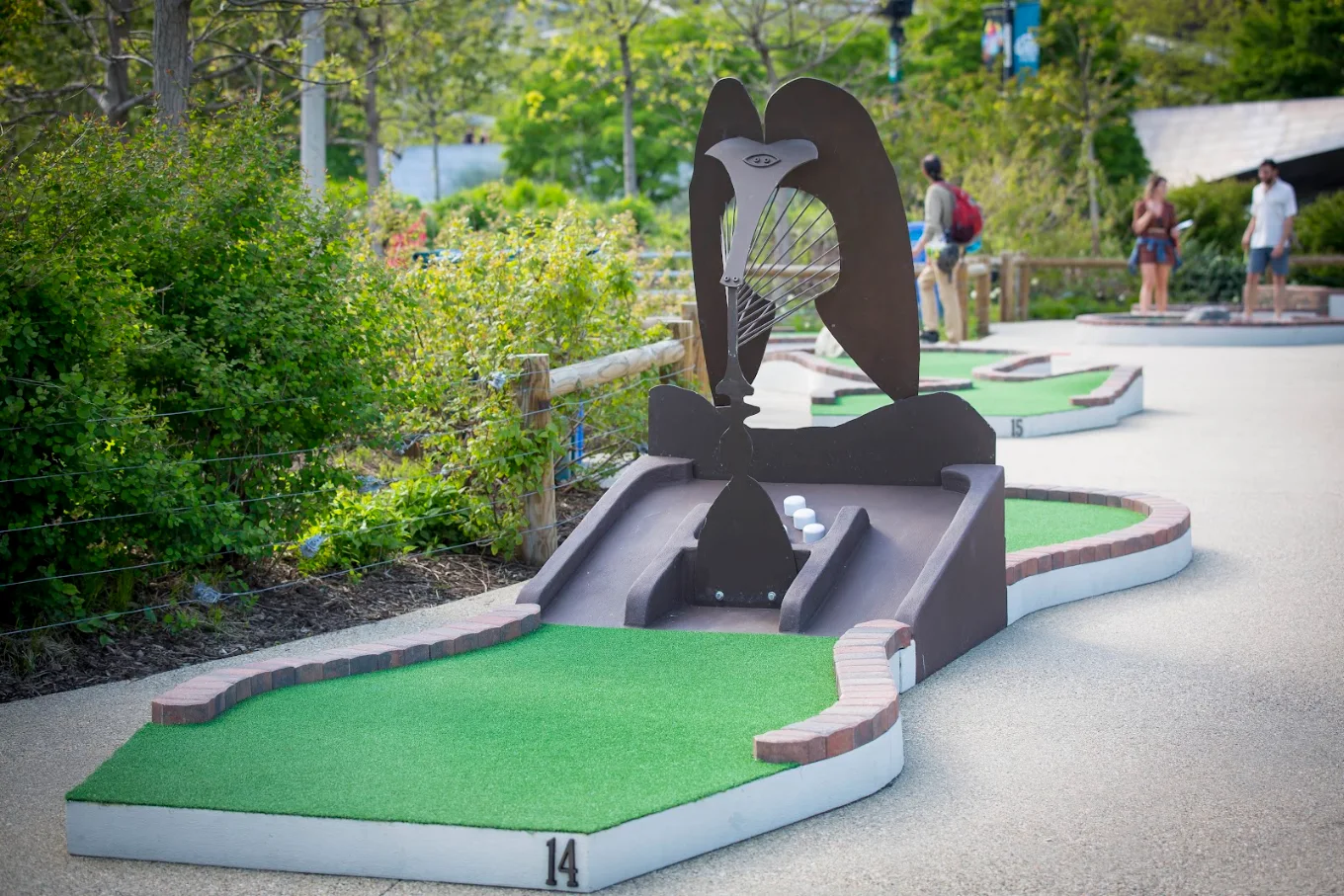 Chicago Picasso obstacle at City Mini Golf